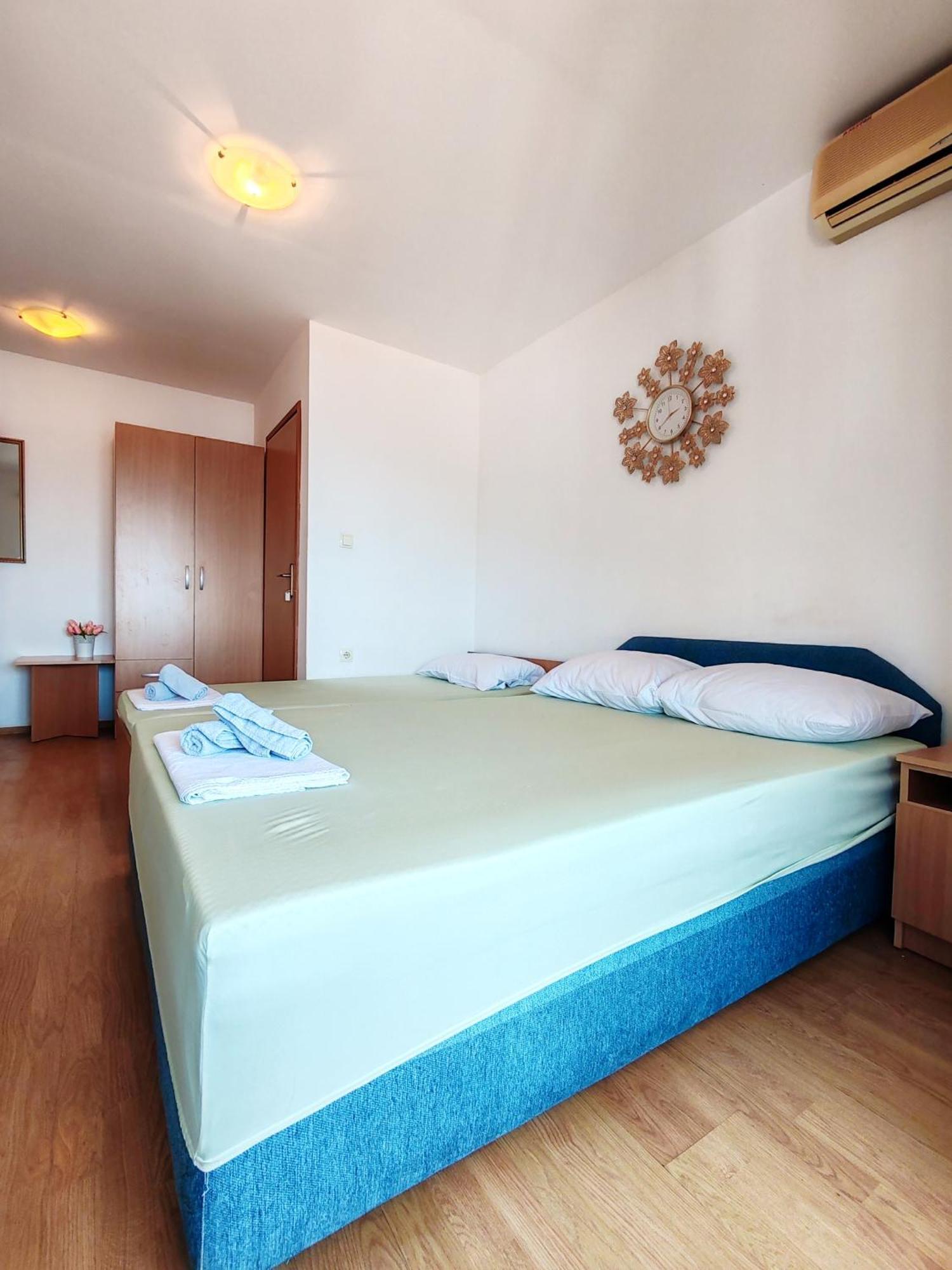Apartment & Rooms Tempera Neum Exteriör bild